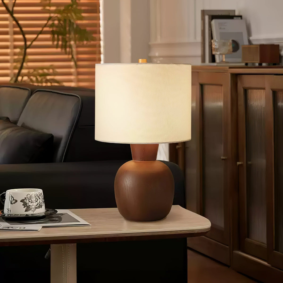 Joan minimalistisk træbordlampe