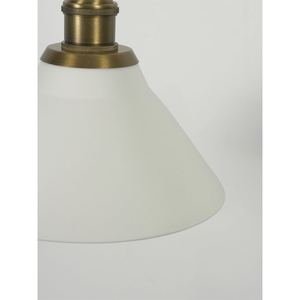 Liorivenne vägglampa