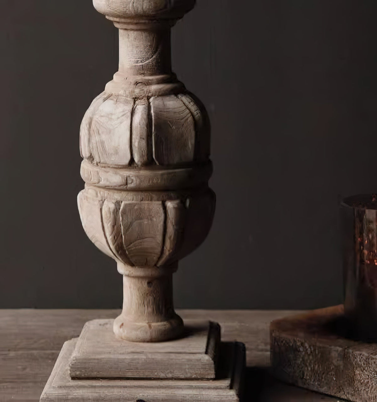 Velelelle-bordlampe
