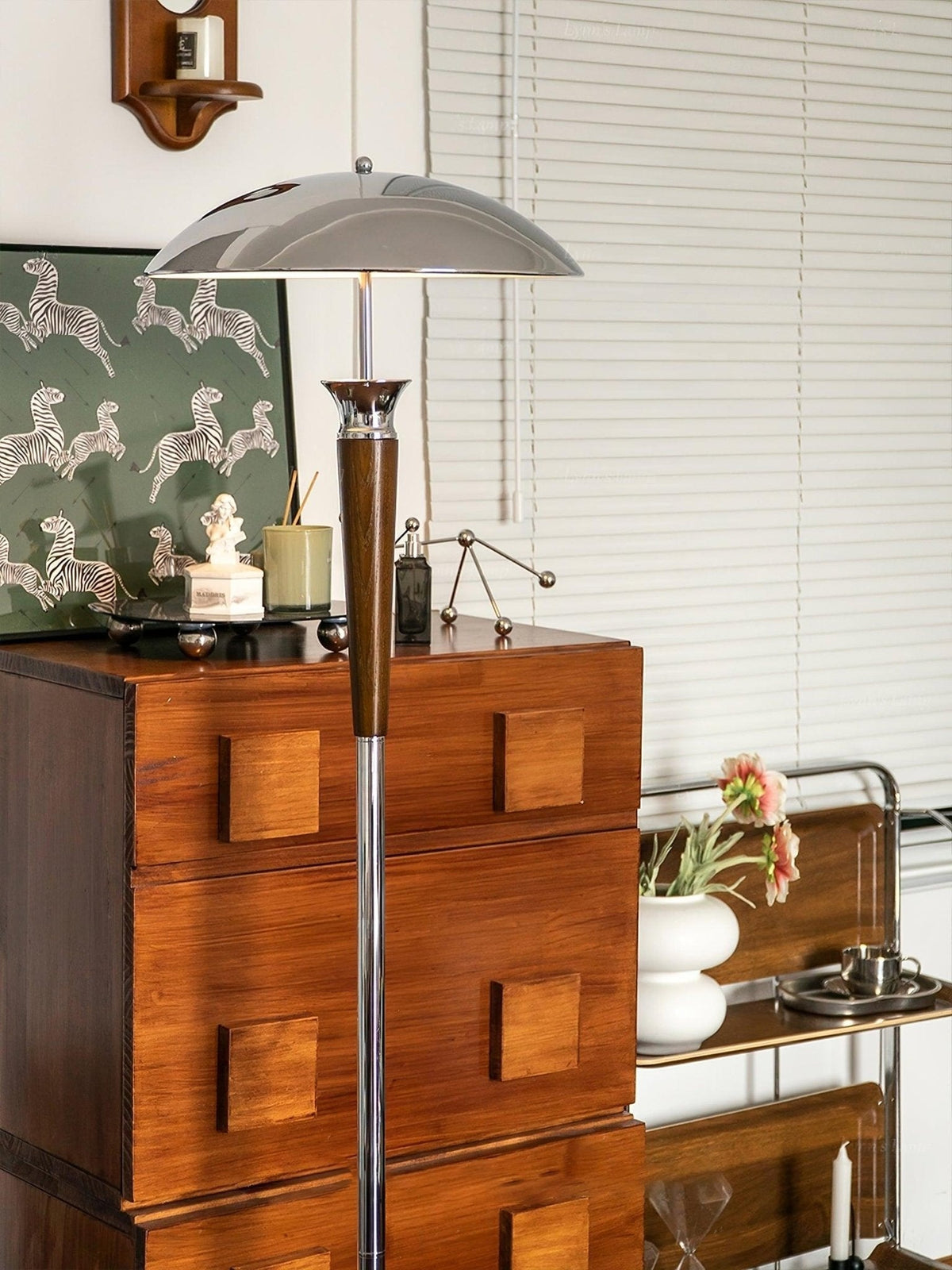 Viraivelle retro golvlampa i krom