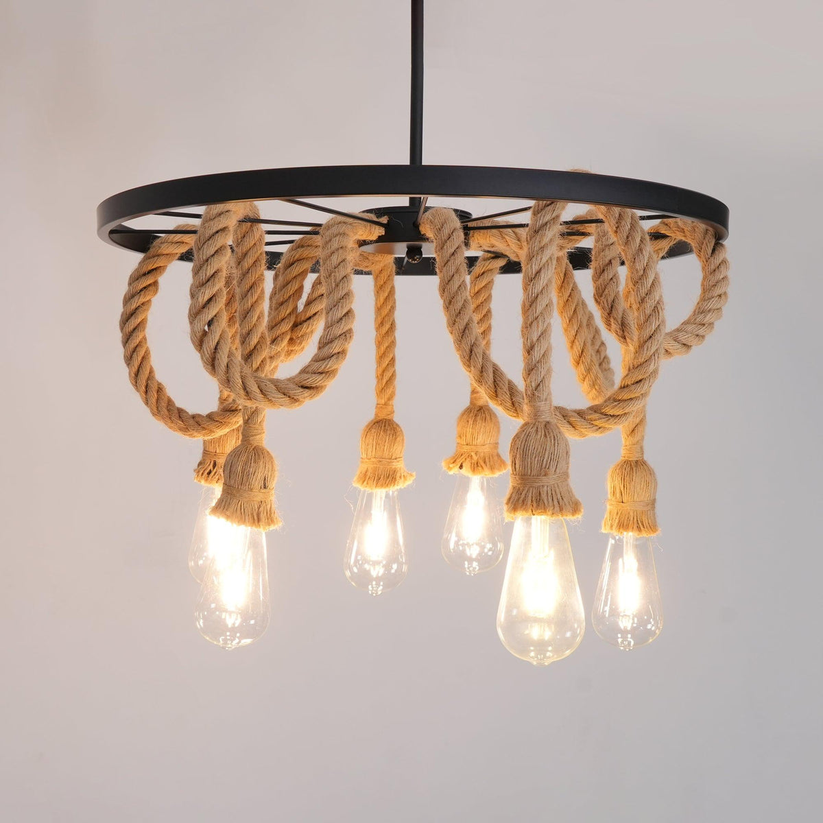Soluaine-loftslampe med industrielt hampereb og seks fatninger