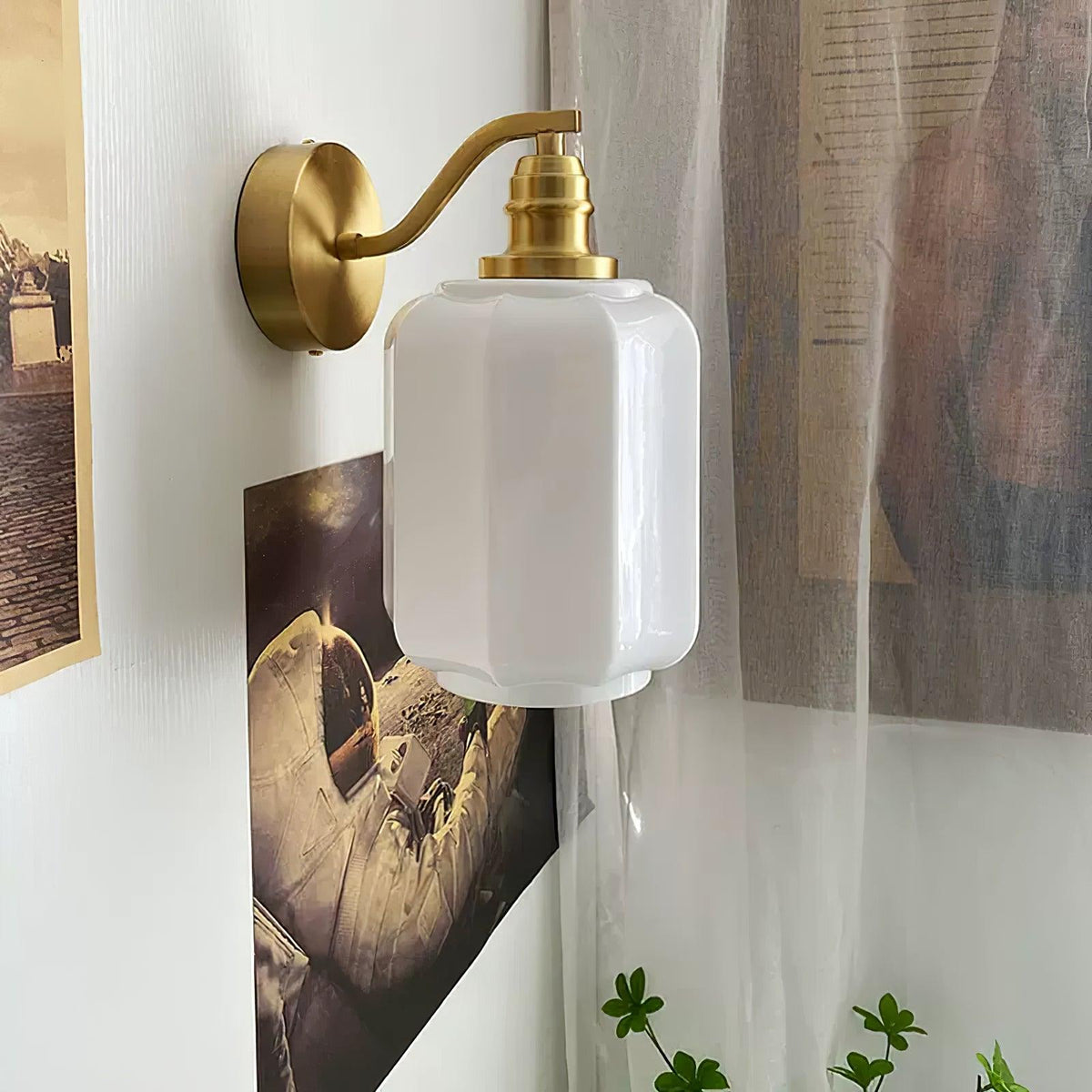 Miano vägglampa i glas