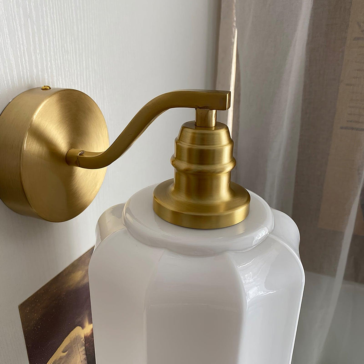 Miano vägglampa i glas