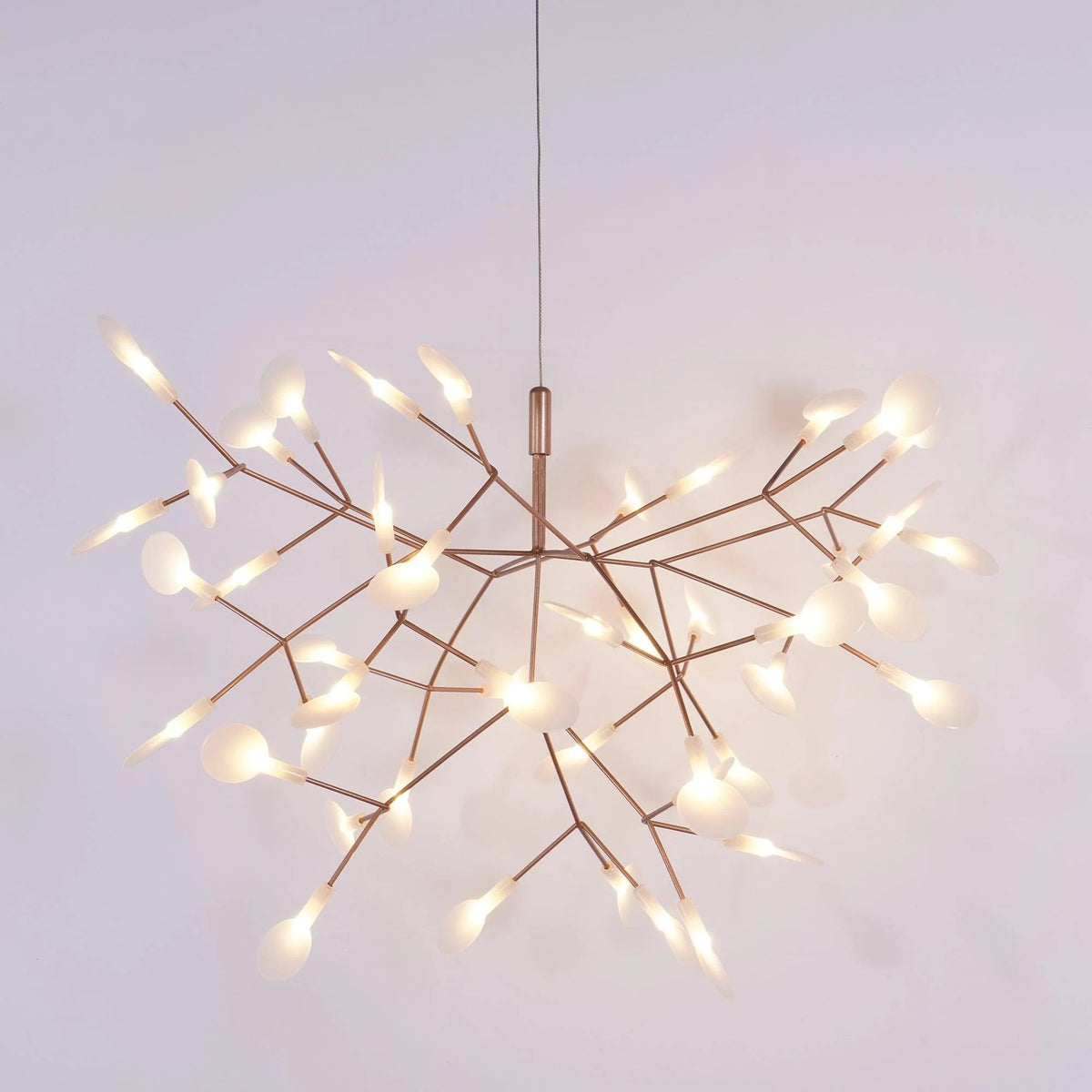 Lior unik Sputnik-ljuskrona i art déco-stil med eldflugor, vardagsrum/sovrum