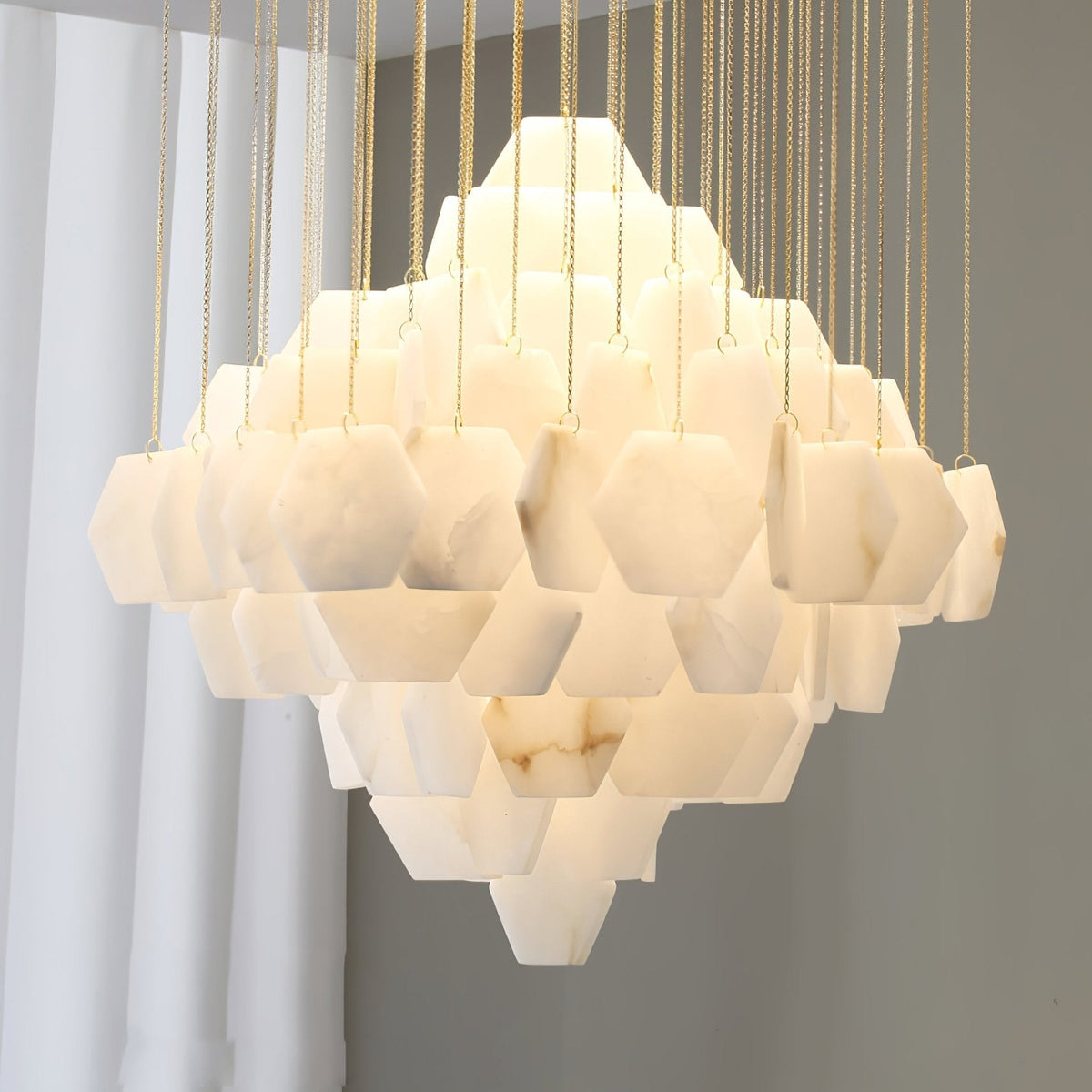 Candeeiro de teto Avenanena de luxo em alabastro
