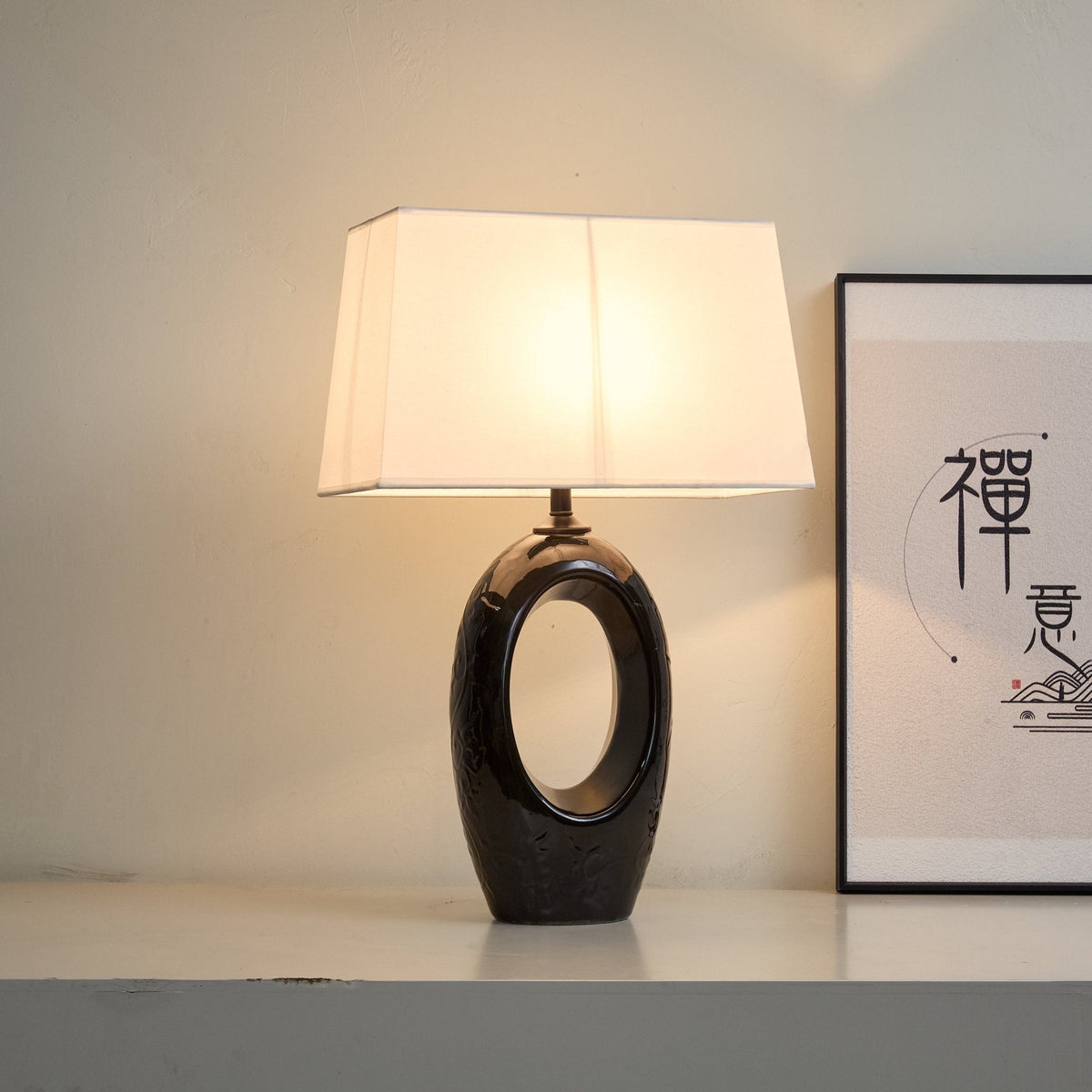 Vesperon oval keramisk bordlampe