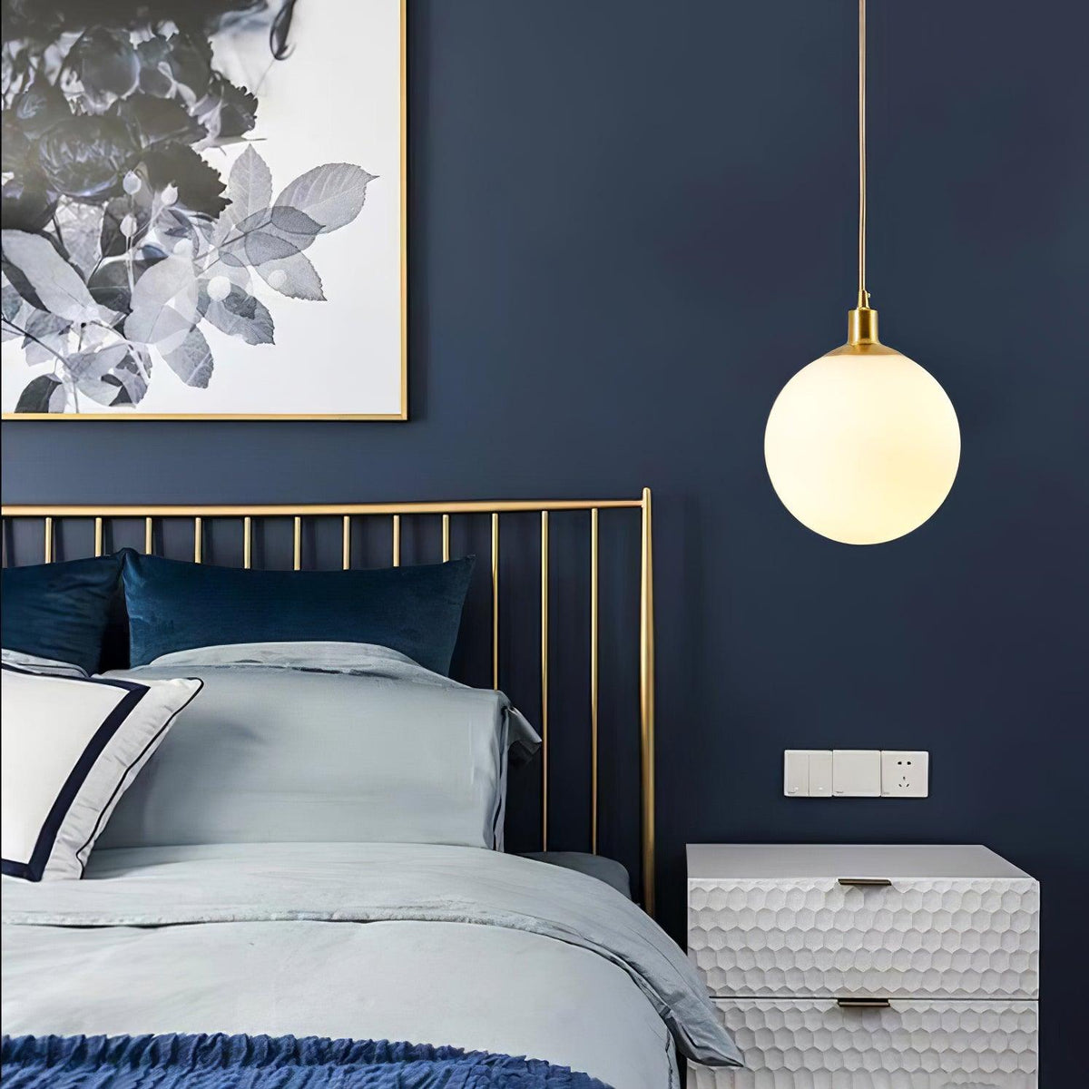 Orbita minimalistisk pendellampa i mässing