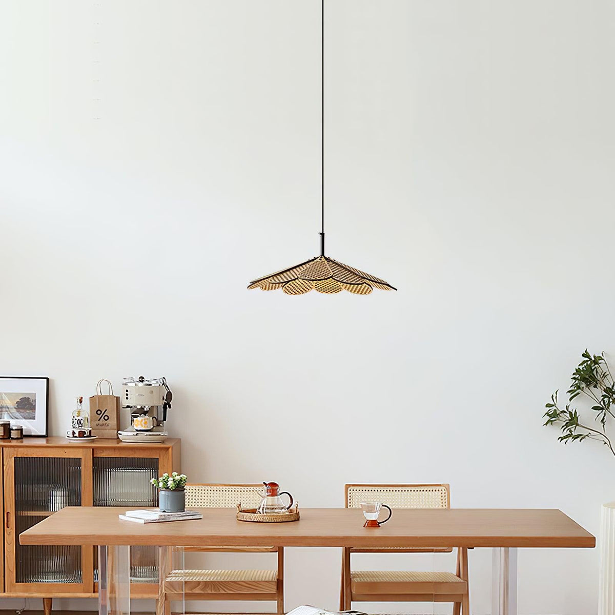 Zevarus nordisk kunstnerisk pendellampe i wabi-sabi-stil og træ