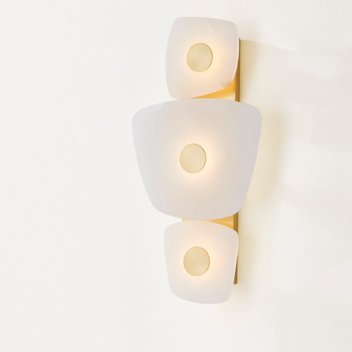 Fylsa asymmetrisk vägglampa i alabaster