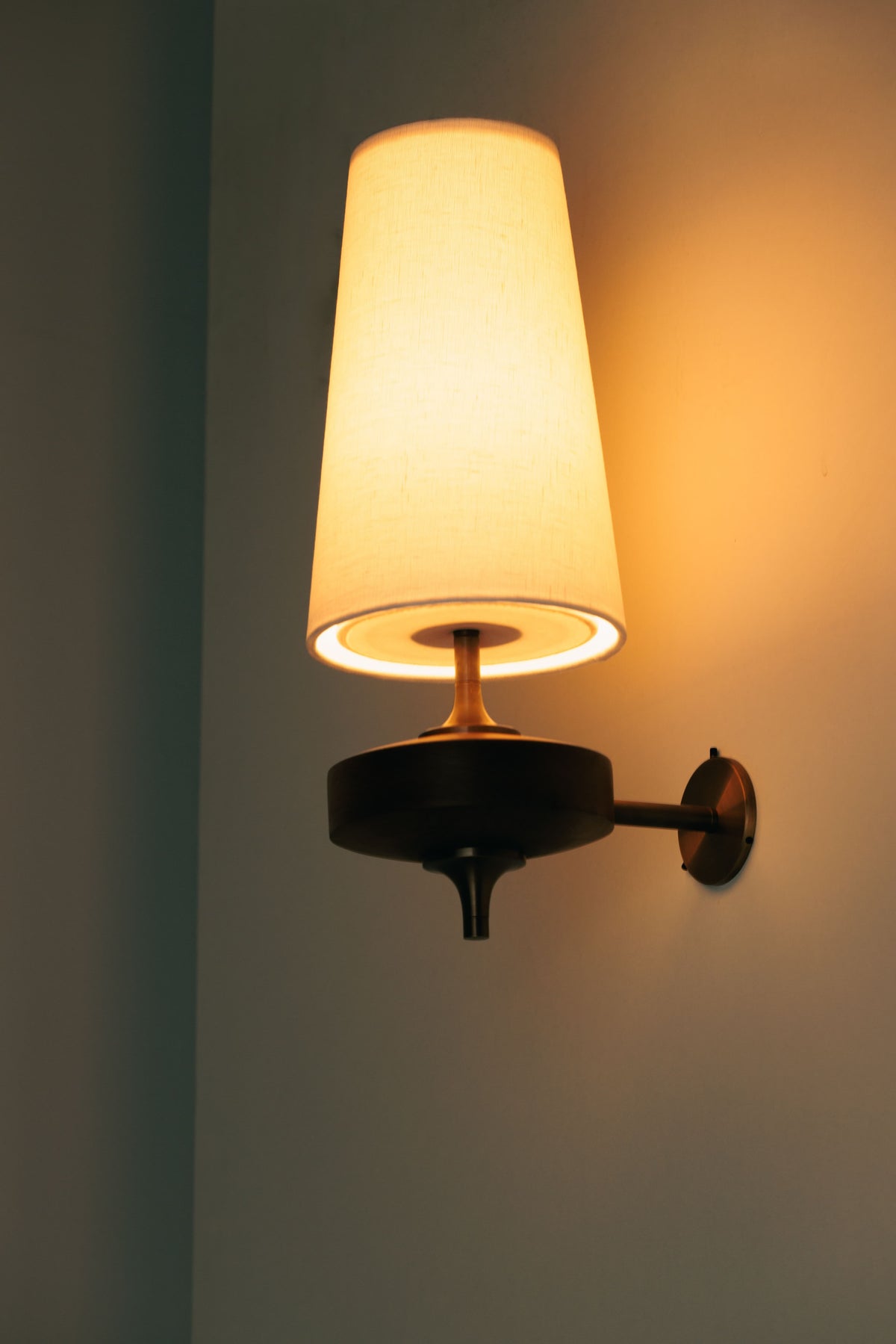 Soluelia Vintage Antique Brass Wall Lamp