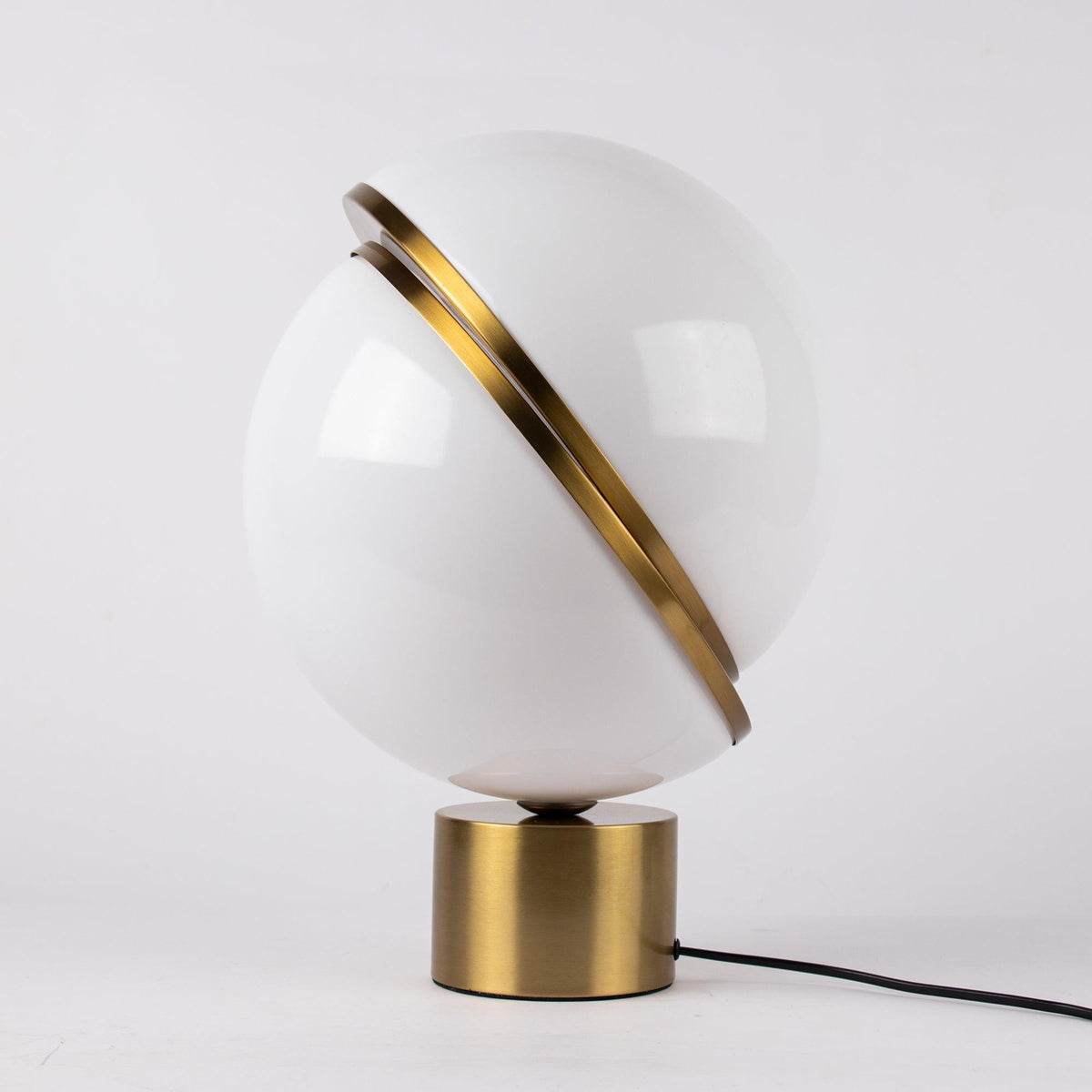 Candeeiro de mesa futurista Solaria