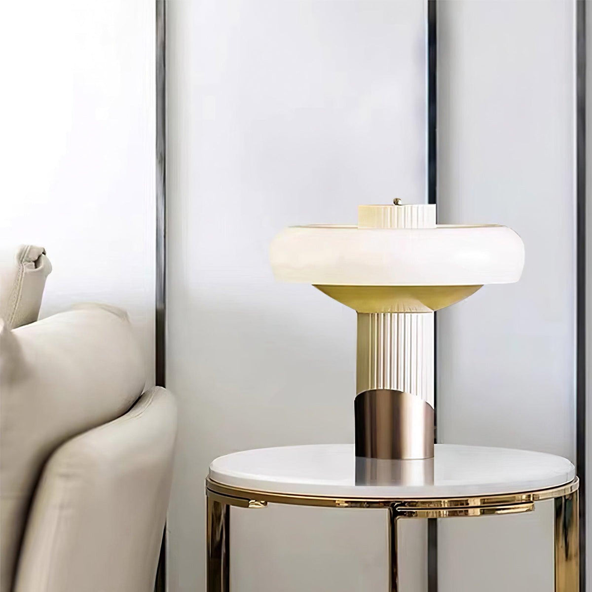 Candeeiro de mesa Velisine contemporâneo em vidro