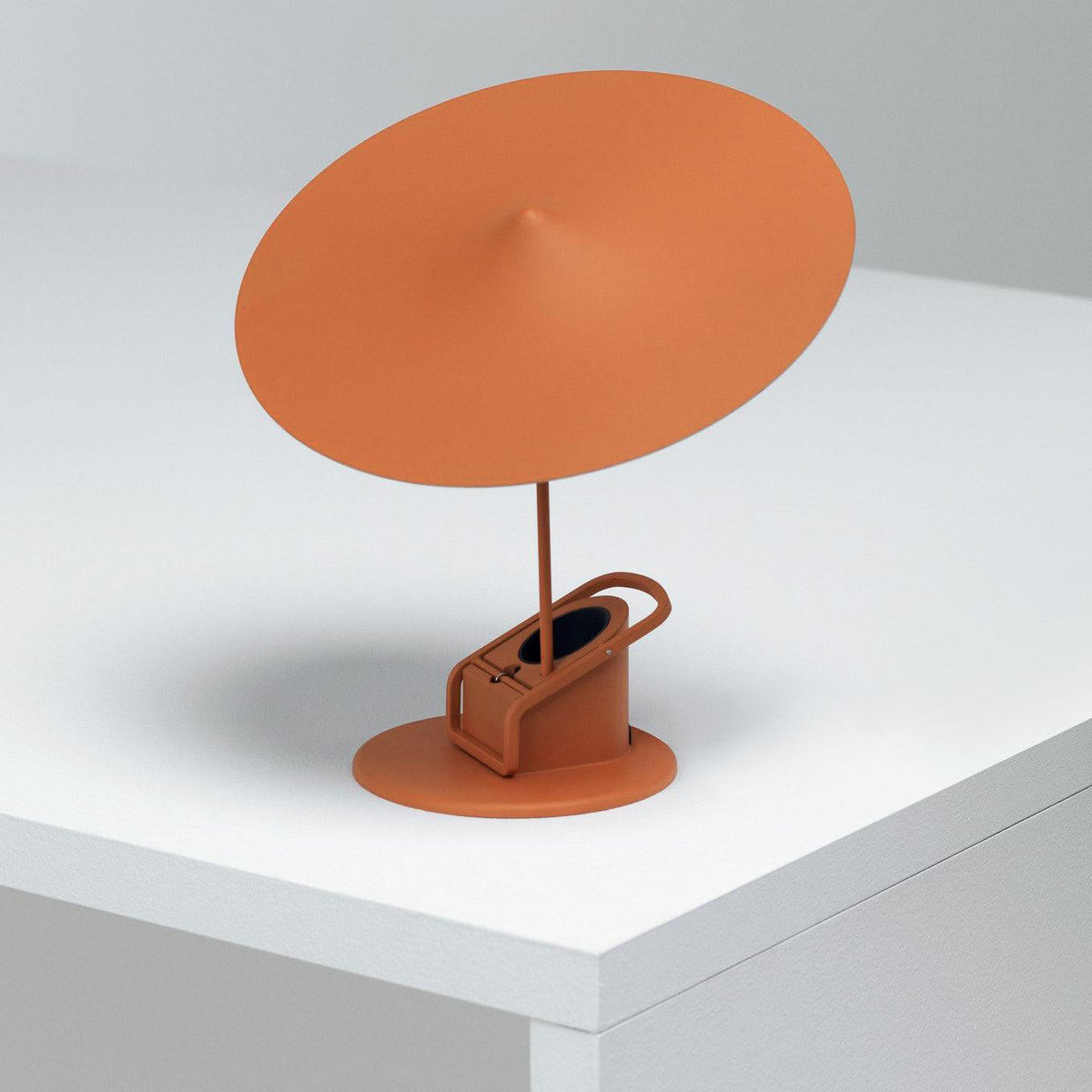 Lumoce futuristisk bordlampe