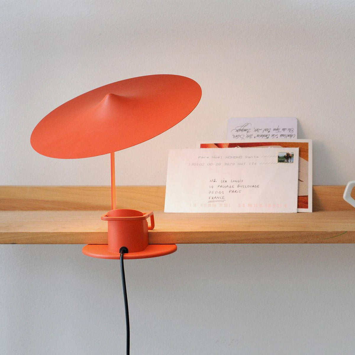 Lumoce futuristisk bordlampe