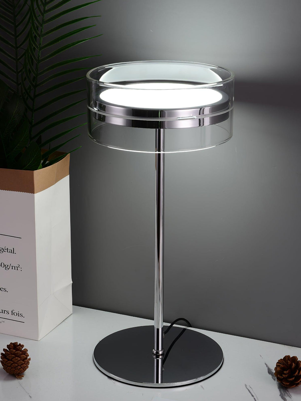 Candeeiro de mesa de vidro e cromado Lioreette