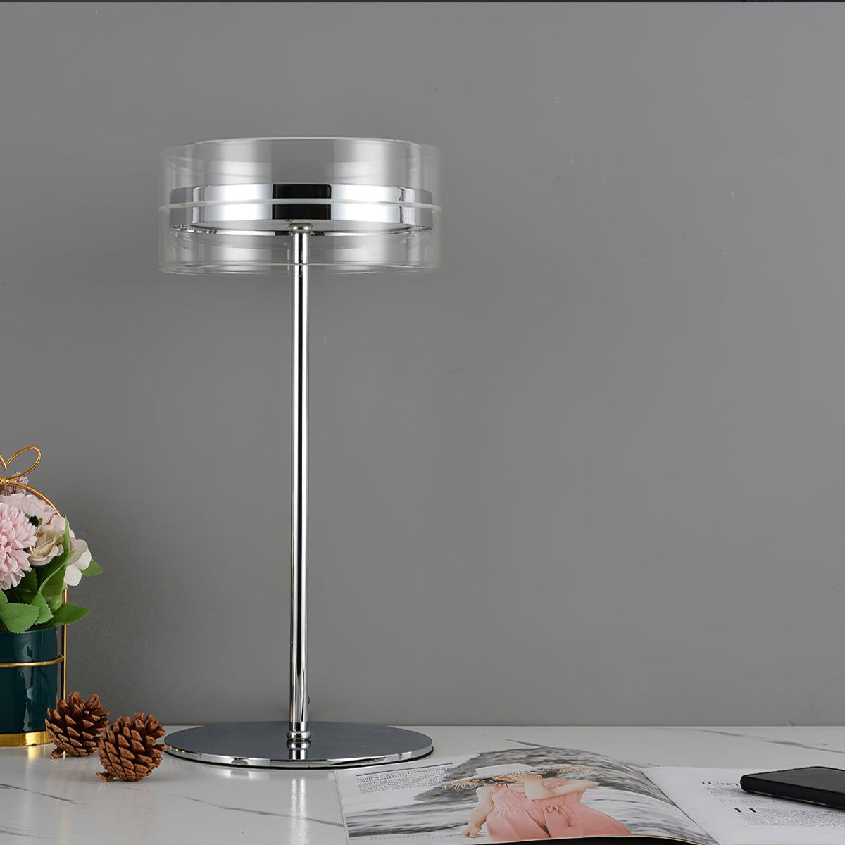 Candeeiro de mesa de vidro e cromado Lioreette