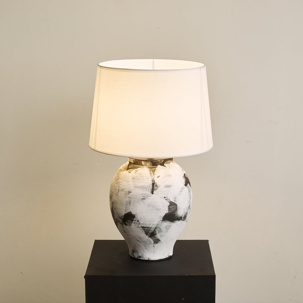 Brush elegant keramisk bordlampe