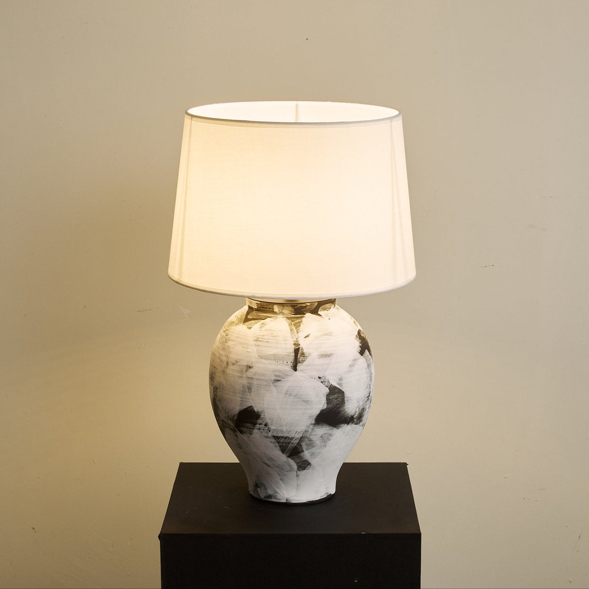 Brush elegant keramisk bordlampe