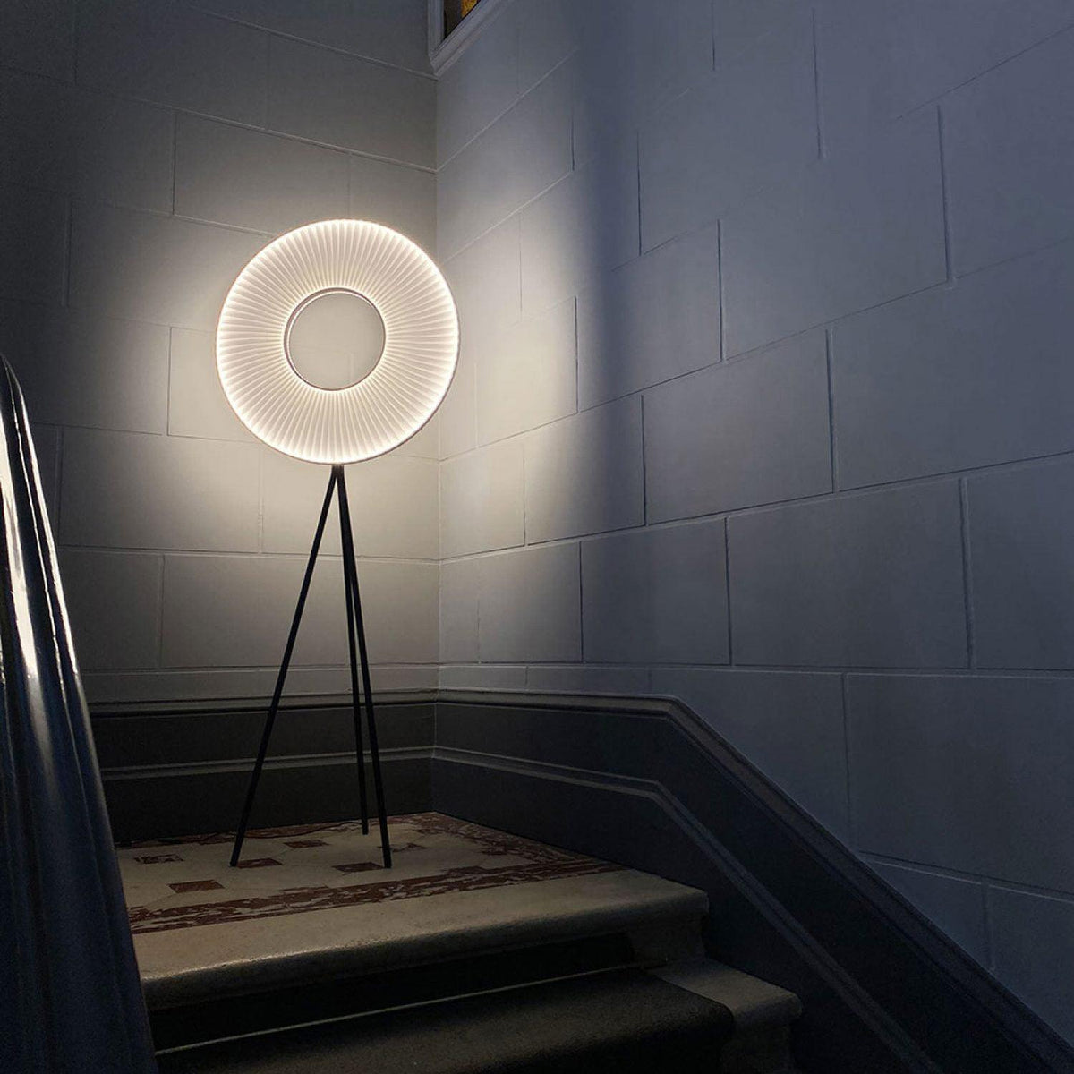 Helen modern golvlampa