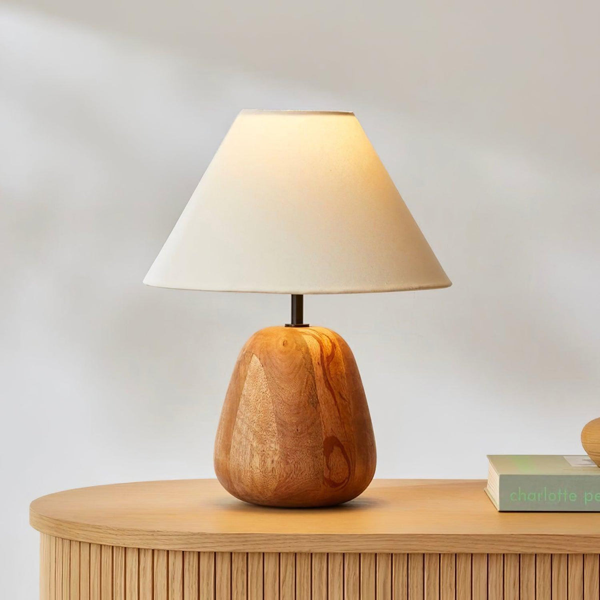 Candeeiro de mesa moderno Syloraya em madeira
