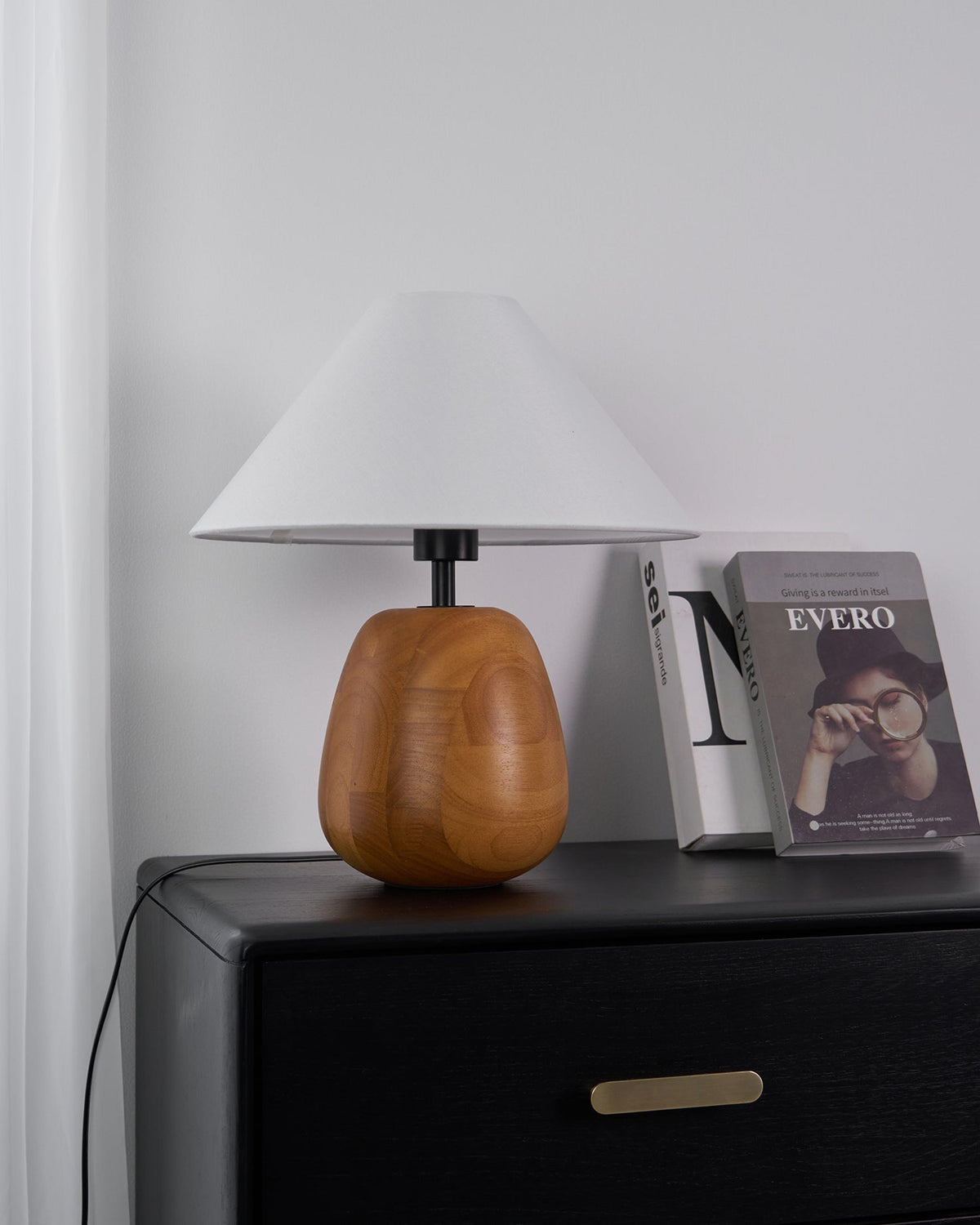 Candeeiro de mesa moderno Syloraya em madeira