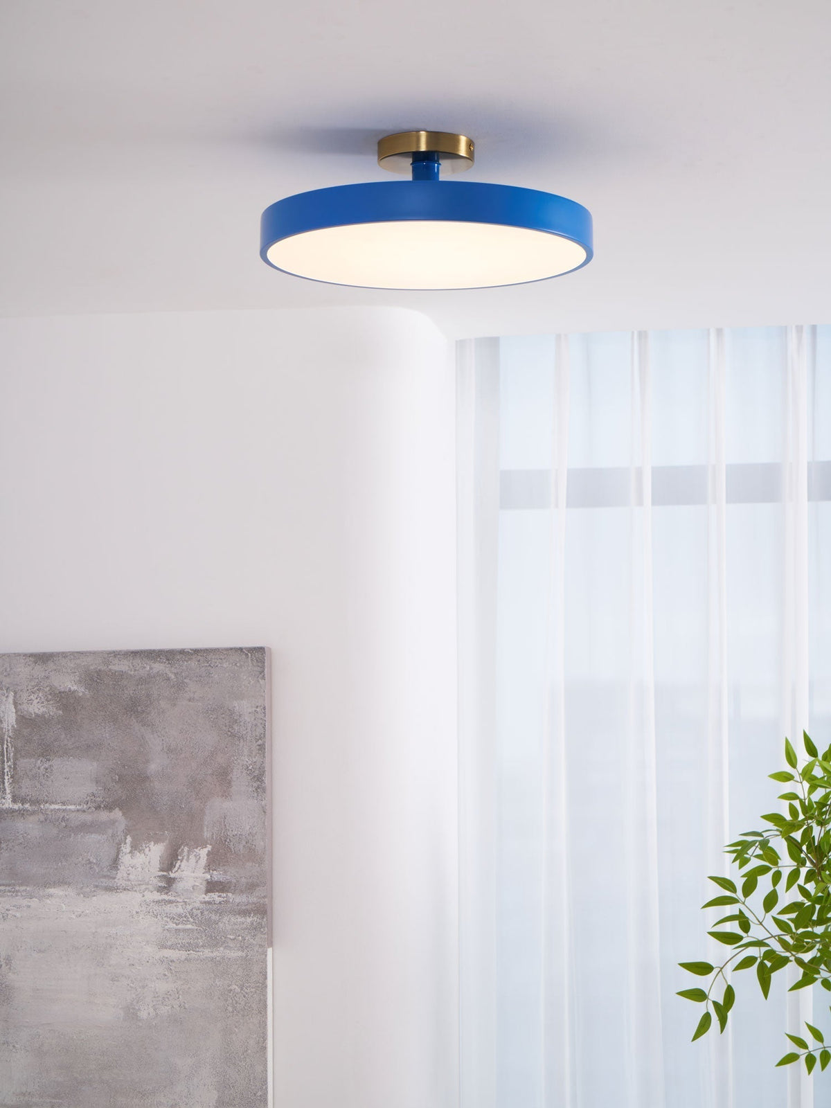 Aureiella moderne loftlampe, plan montering, sort og guld