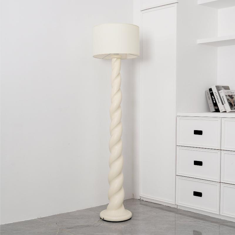 Twylar-gulvlampe