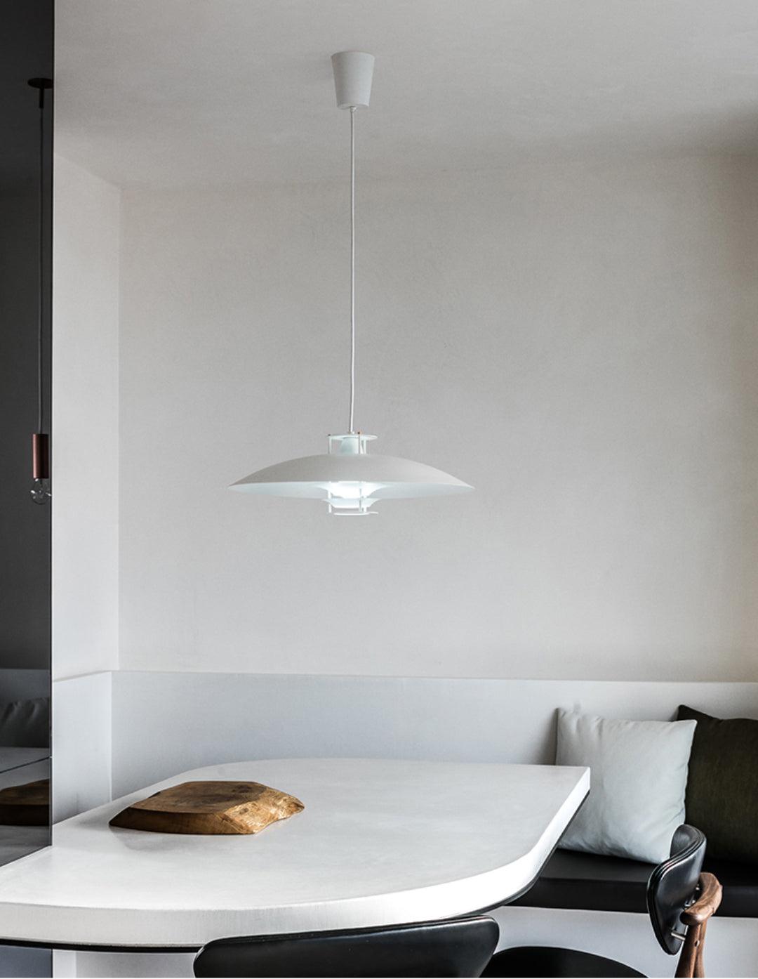 Feraaya moderne pendel i aluminium