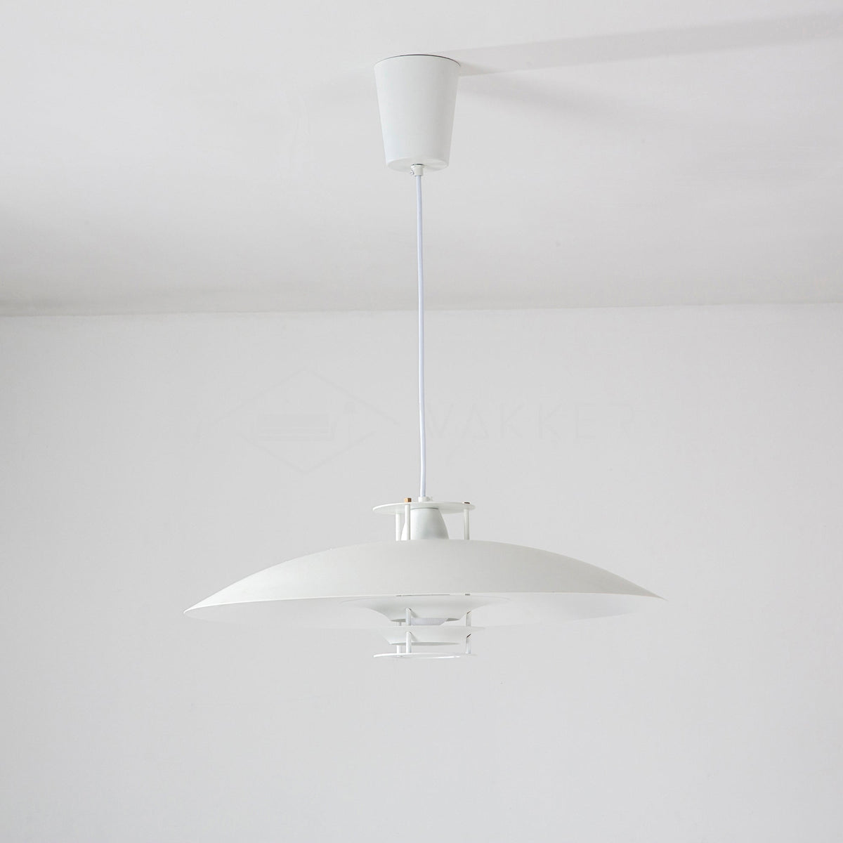 Feraaya moderne pendel i aluminium