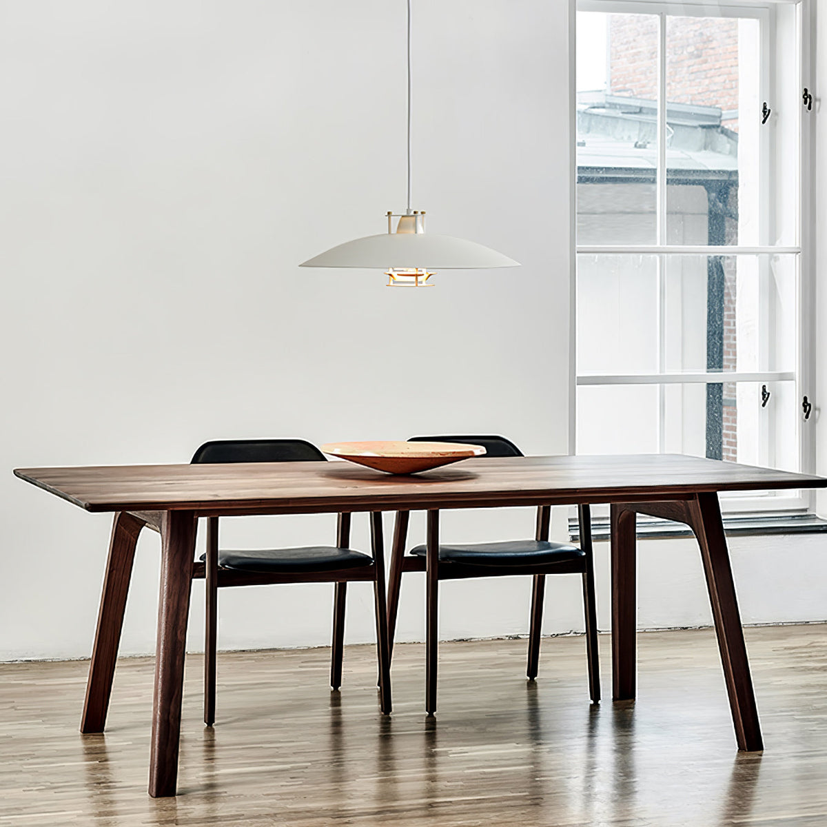 Feraaya moderne pendel i aluminium
