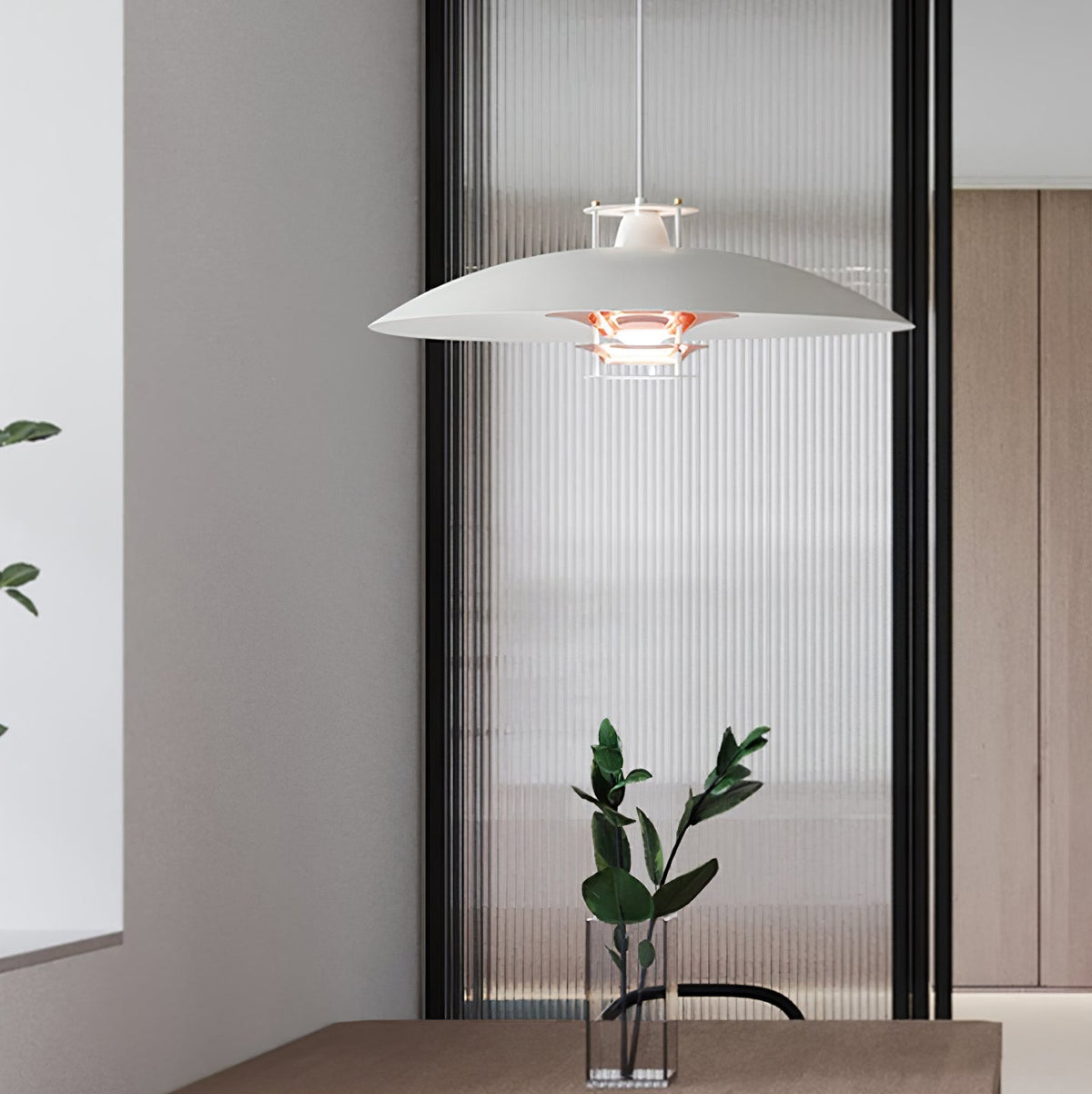 Feraaya moderne pendel i aluminium