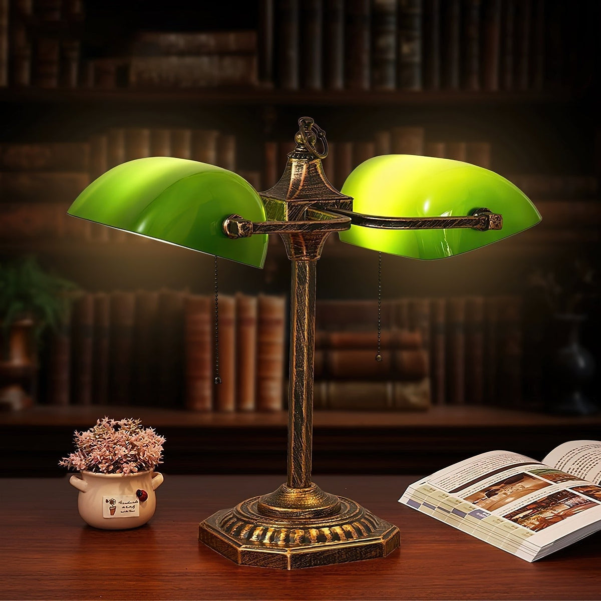Osilel vintage skrivbordslampa i mässing