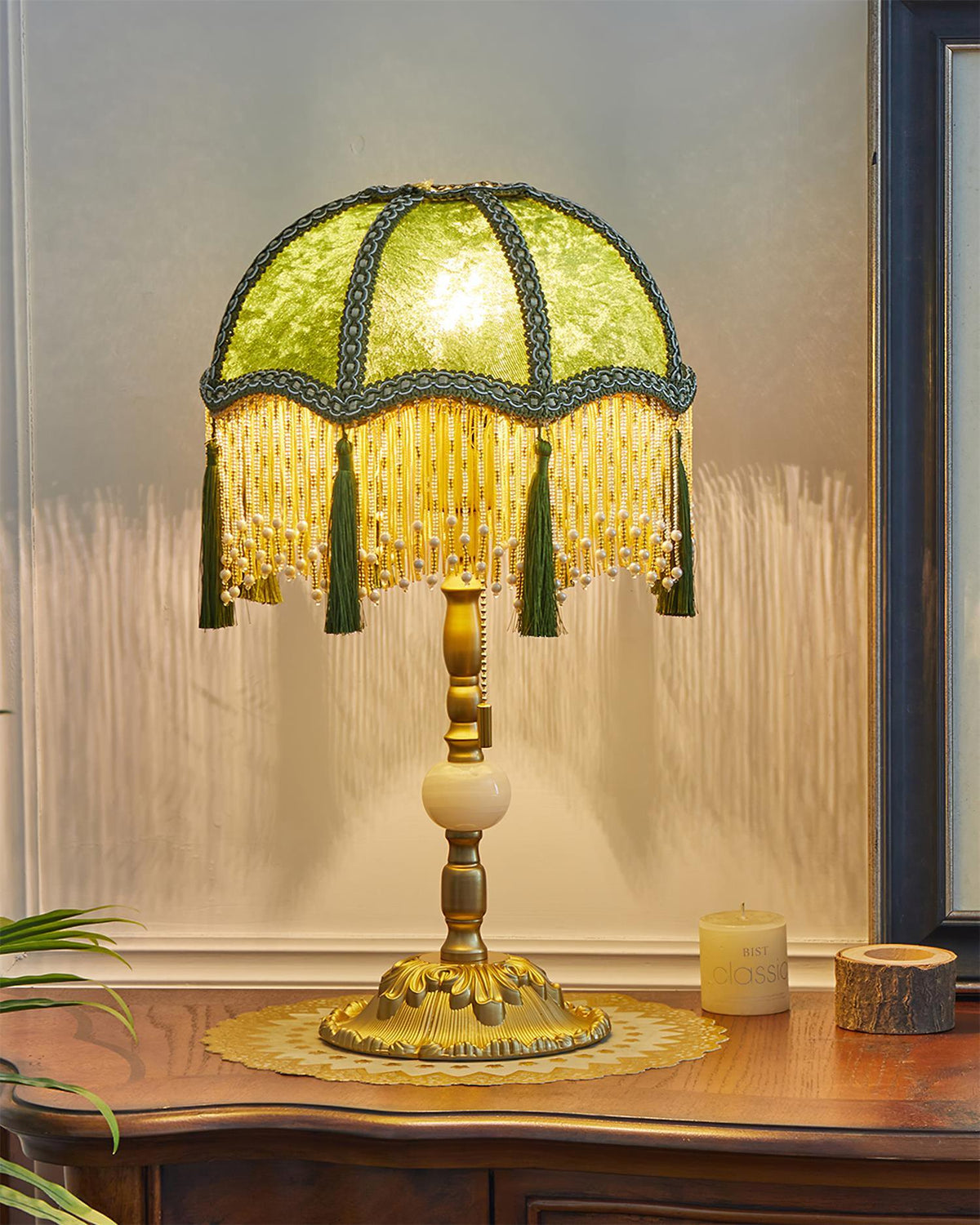 Terianielle Table Lamp
