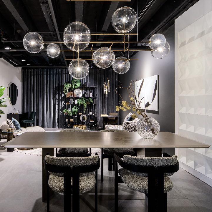Aveno LED-ljósakróna úr glæru kristalgleri