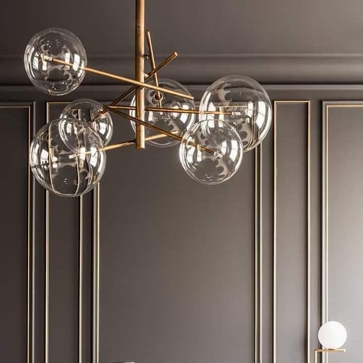 Aveno LED-ljósakróna úr glæru kristalgleri