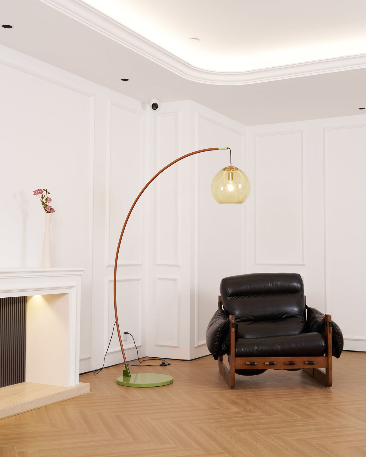 Joni bågformad golvlampa