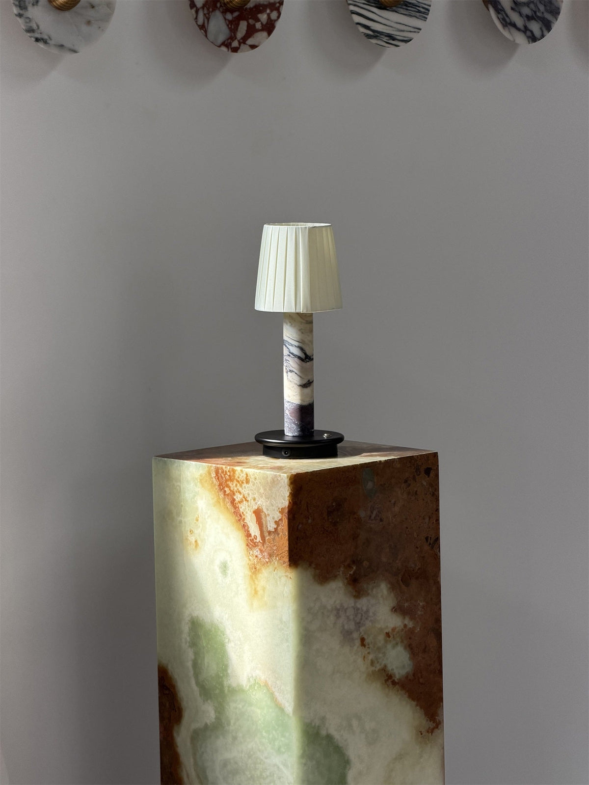 Viraerira-bordlampe