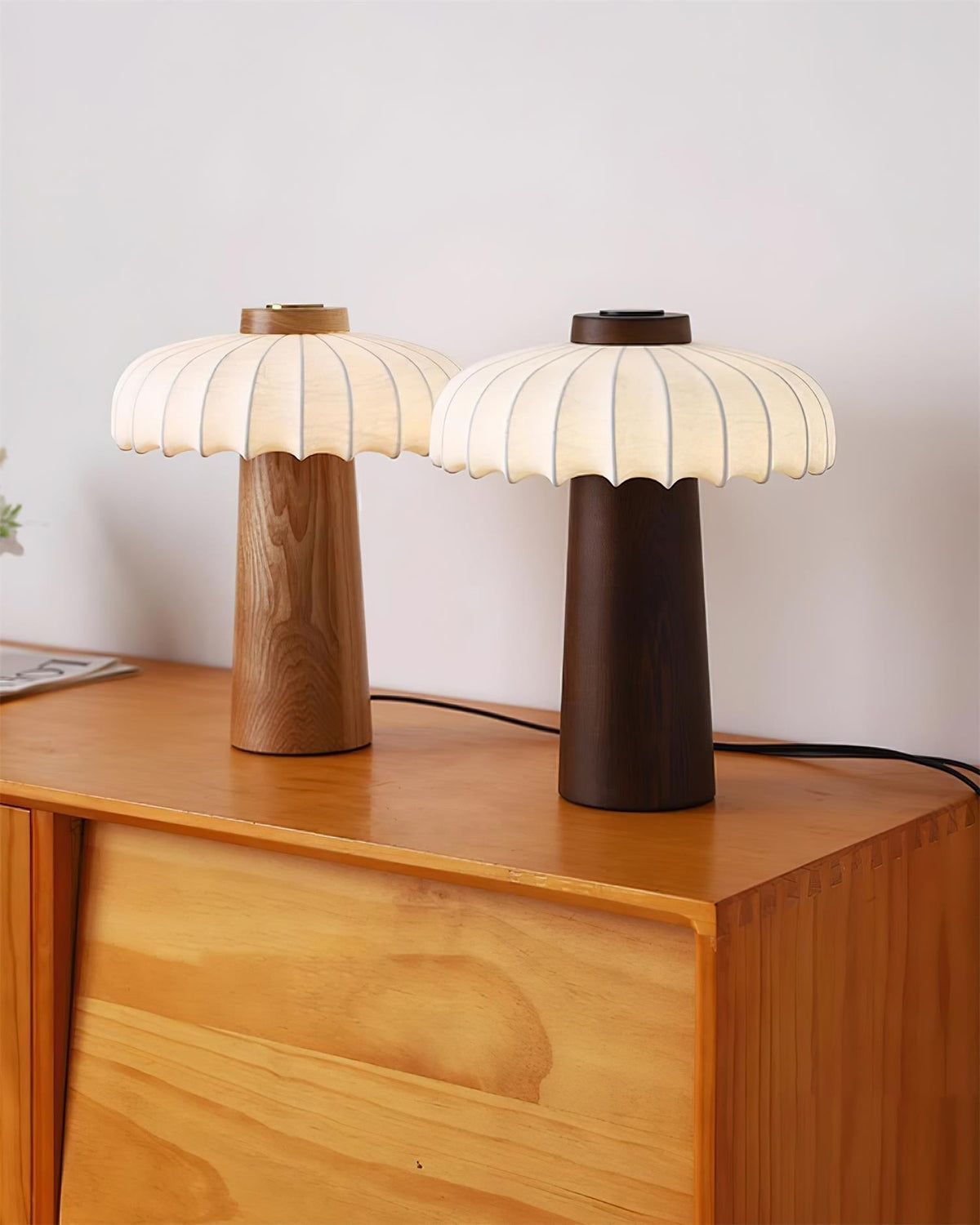 Teriarielle Table Lamp