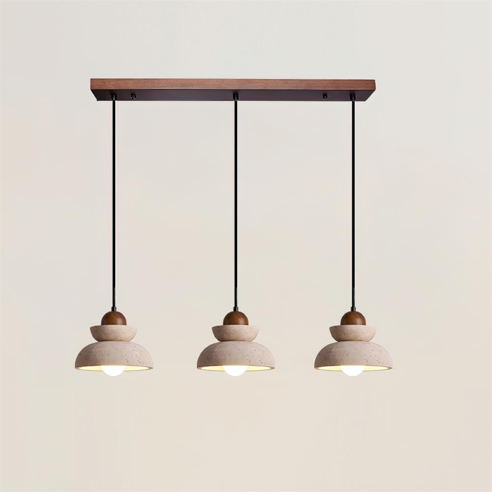 Pendel med travertinskærm og træ, moderne nordisk stil, beige og valnød