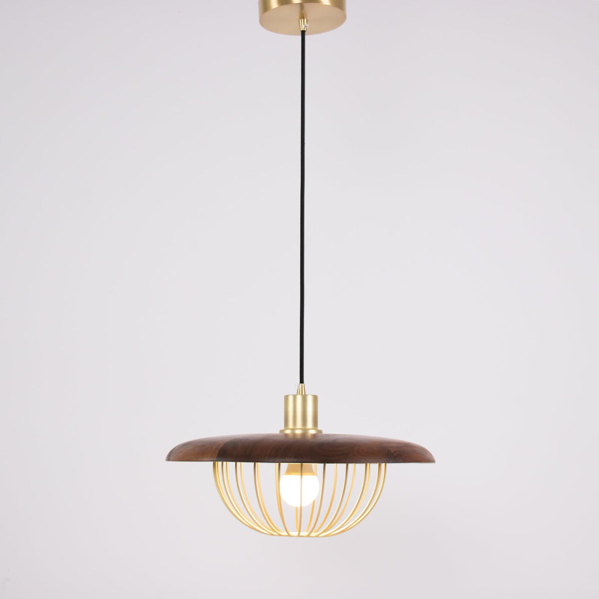 Candeeiro suspenso retro vintage em madeira Rinoira