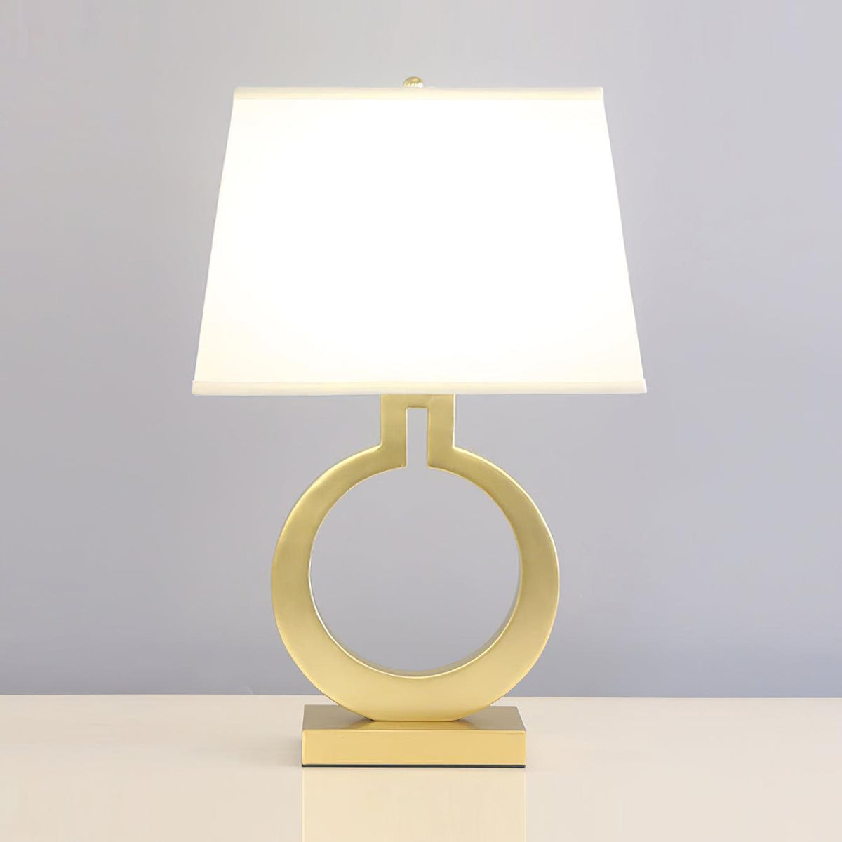 Lyrace hyggelig bordlampe i stof