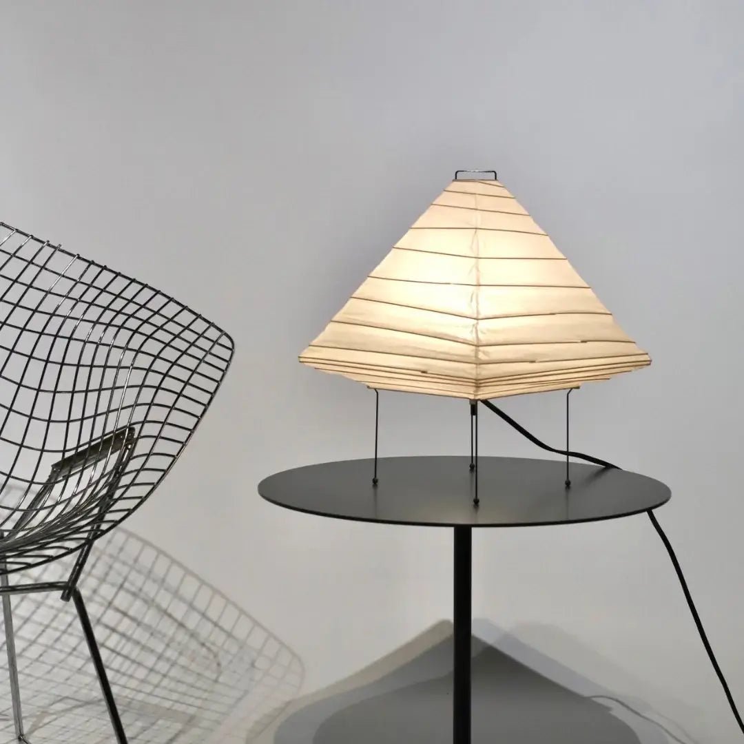 Elioi japansk bordlampe i papir