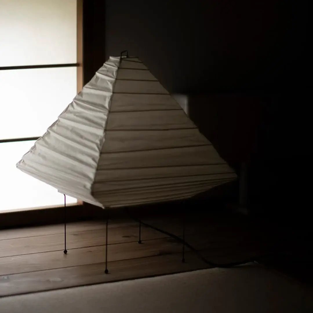 Elioi japansk bordlampe i papir