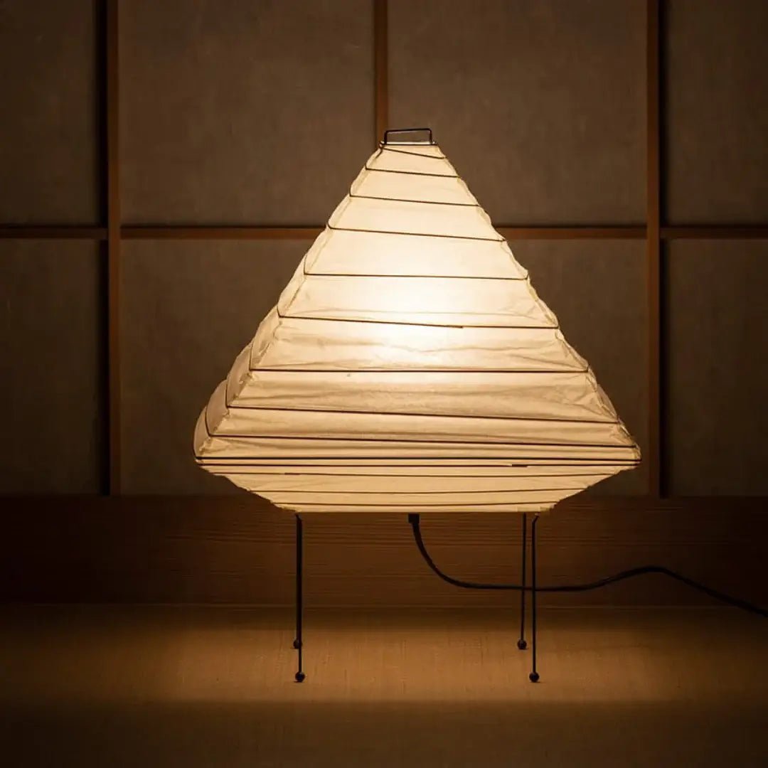 Elioi japansk bordlampe i papir