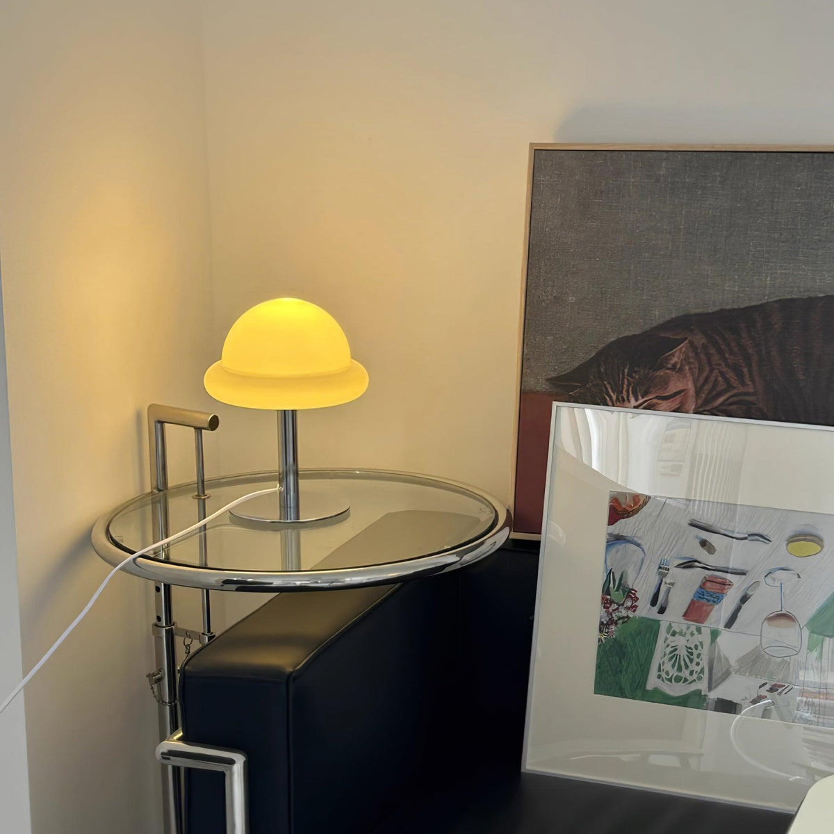 Eirisella Glass Table Lamp