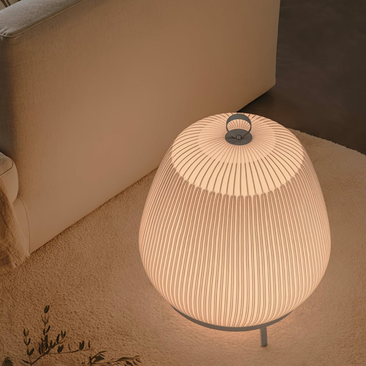 Nancy moderne bordlampe i stof