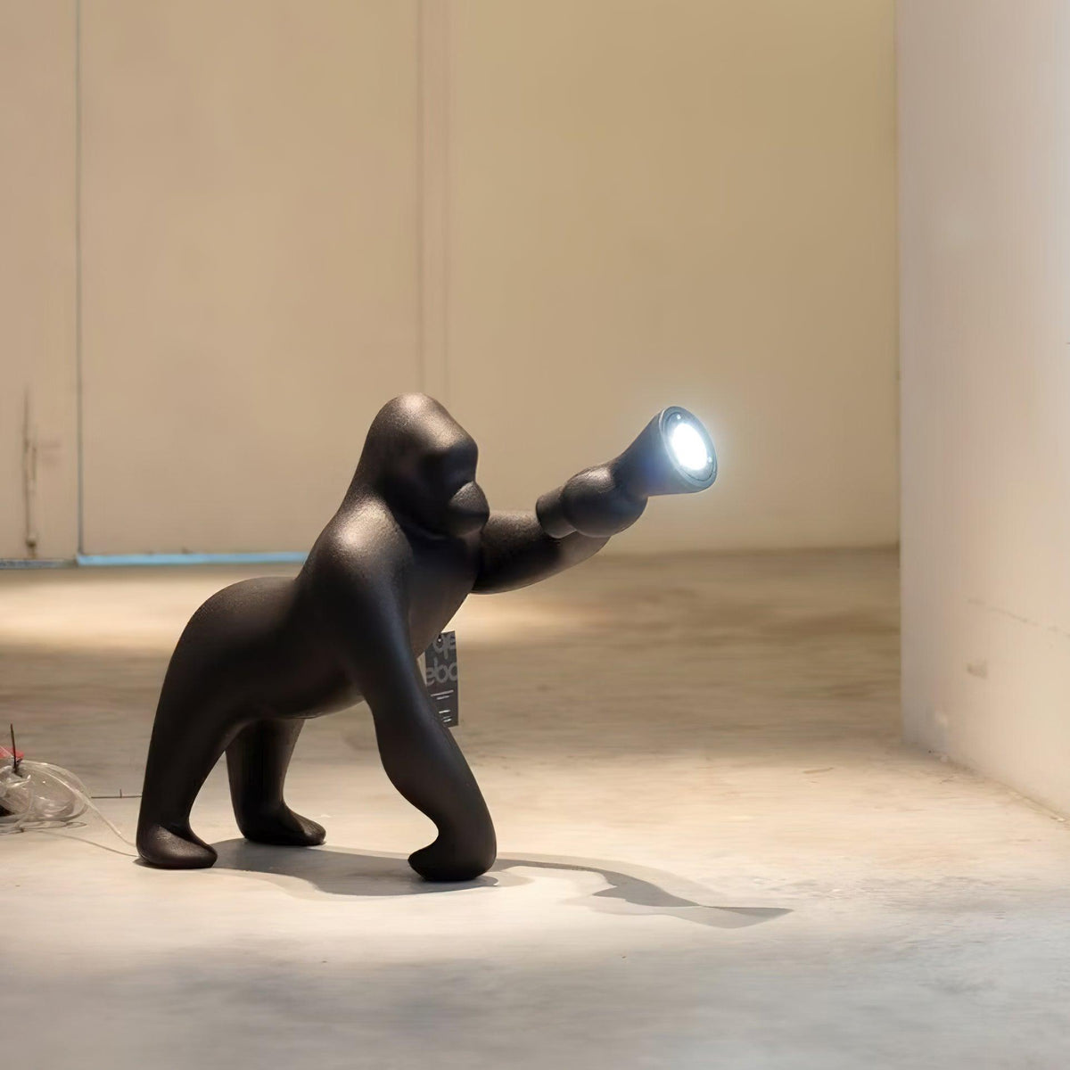 Candeeiro de pé Gorilla