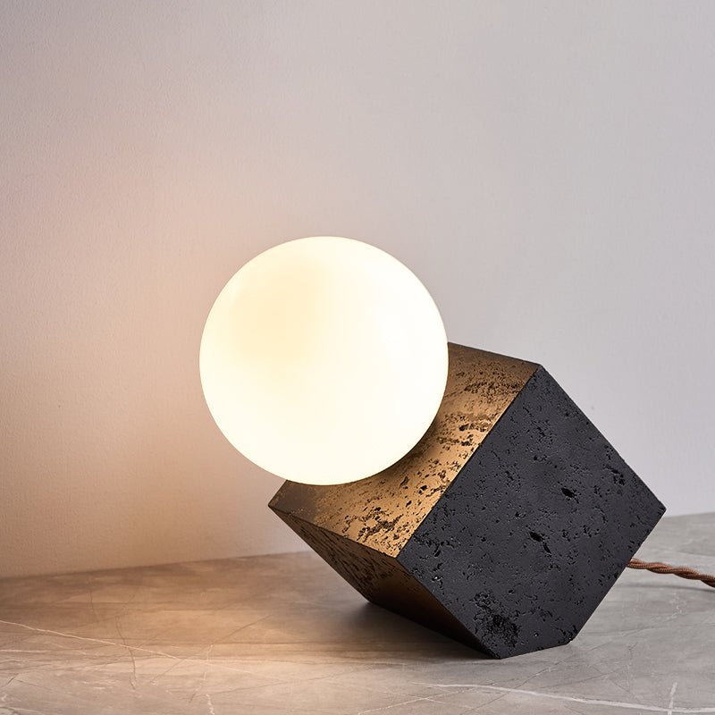 Milo Candeeiro de mesa minimalista em travertino preto