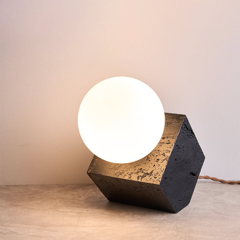 Milo Candeeiro de mesa minimalista em travertino preto