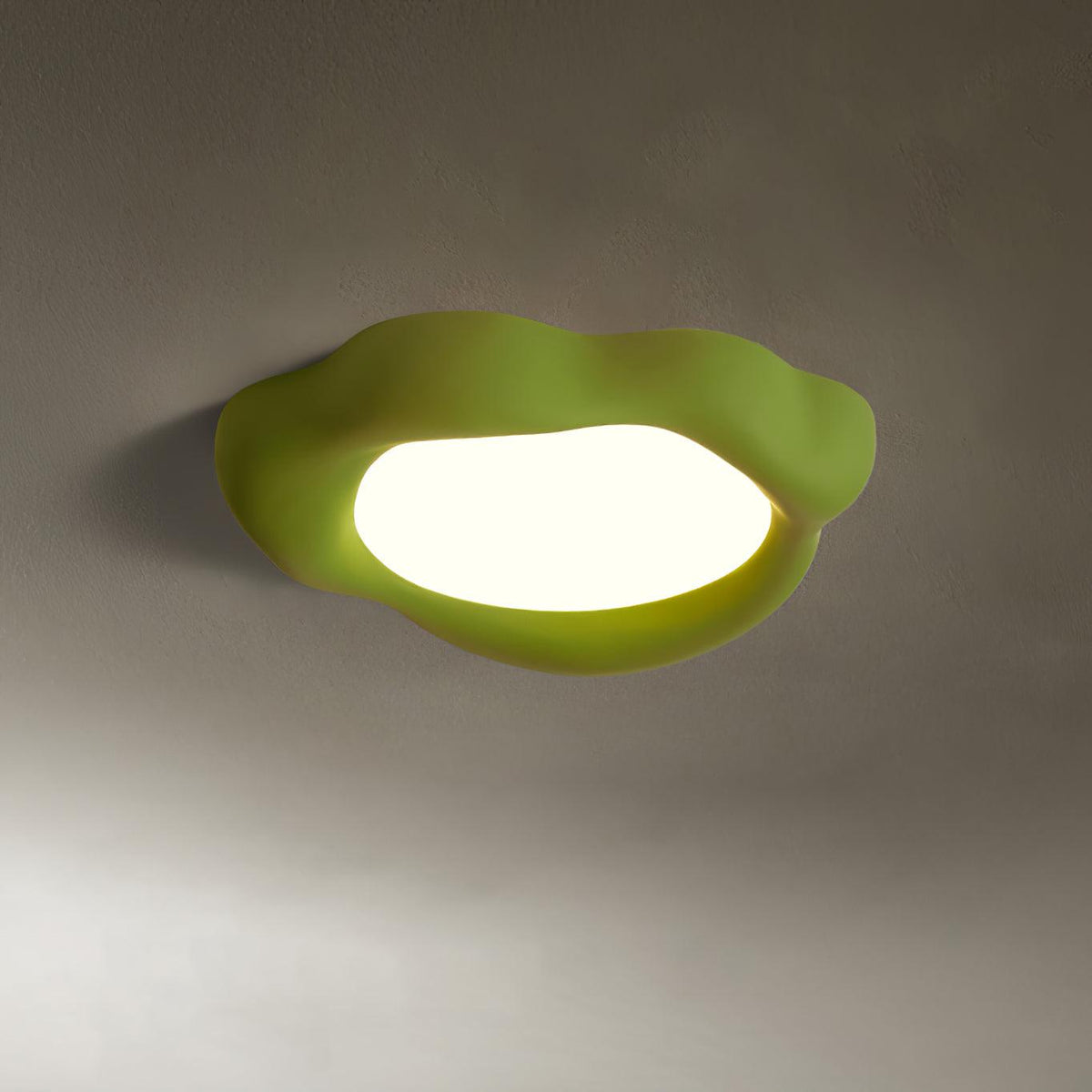 Niruella eksklusiv nordisk kunstlampe i harpiks til loftet
